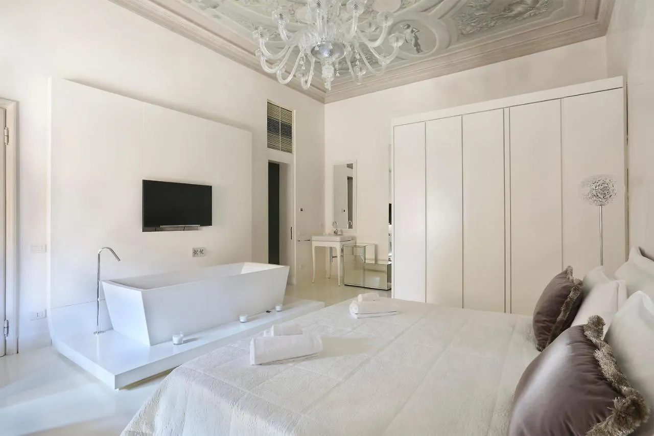 Luxury Suite With Amazing Terrace In Florence-Hosted By Sweetstay Apartment Florence