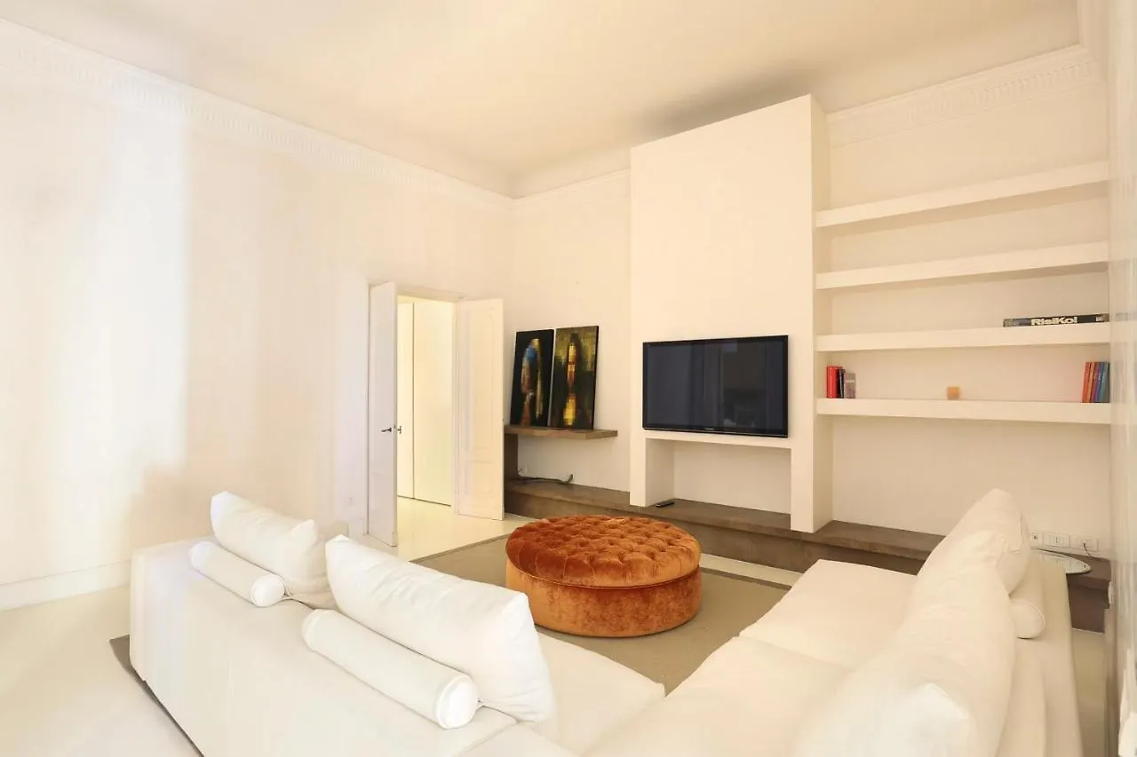 Luxury Suite With Amazing Terrace In Florence-Hosted By Sweetstay Florence