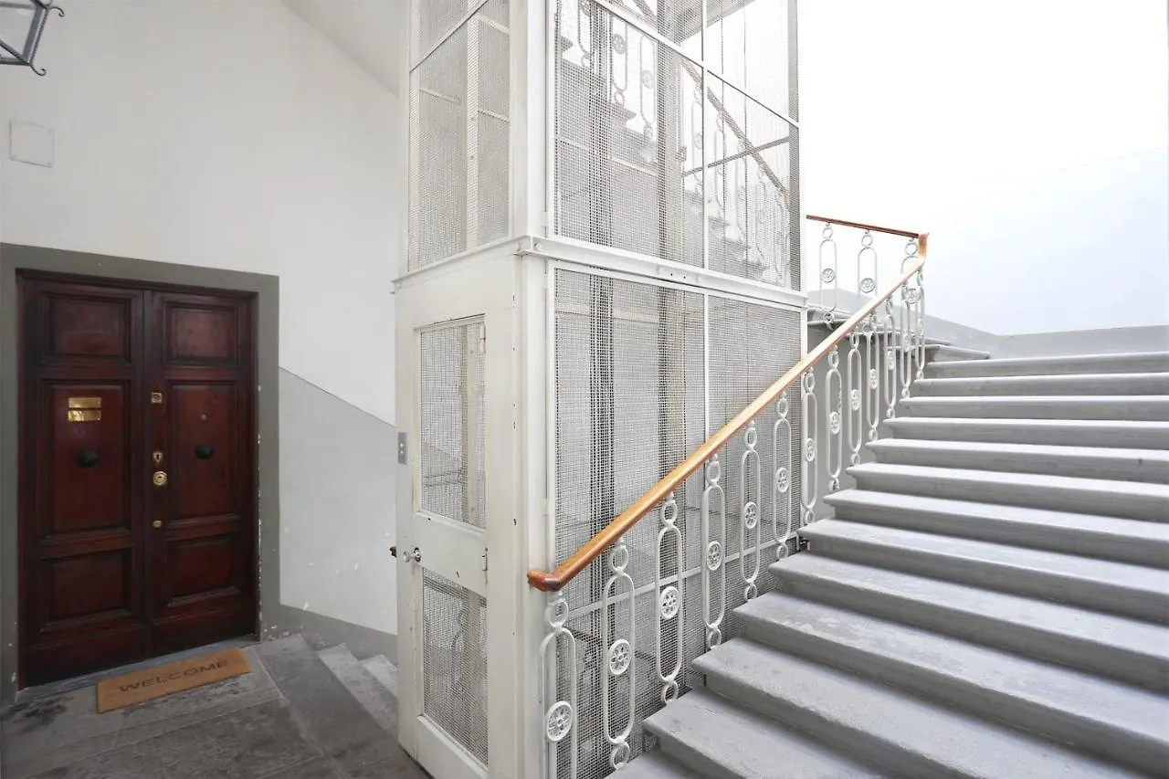 Luxury Suite With Amazing Terrace In Florence-Hosted By Sweetstay Florence