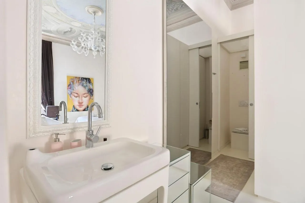 Luxury Suite With Amazing Terrace In Florence-Hosted By Sweetstay Italy