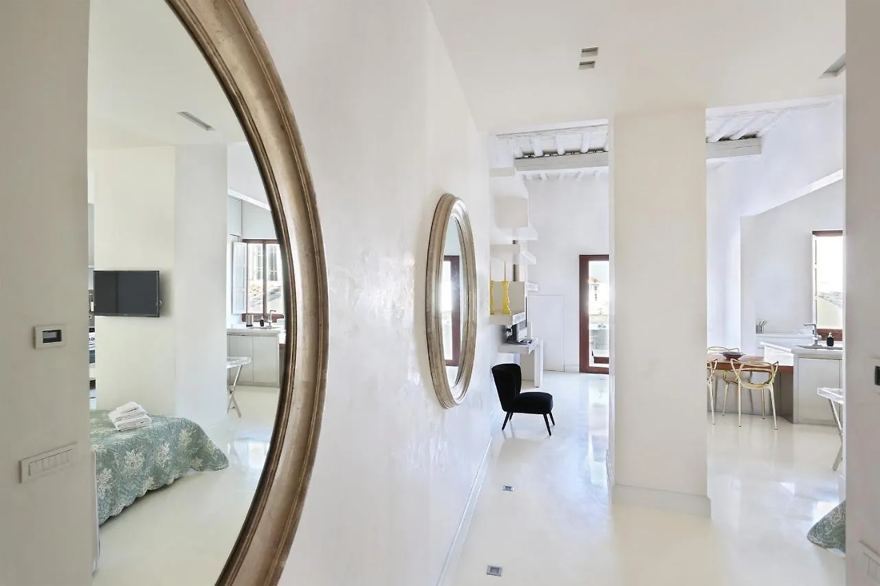 Luxury Suite With Amazing Terrace In Florence-Hosted By Sweetstay Apartment Florence